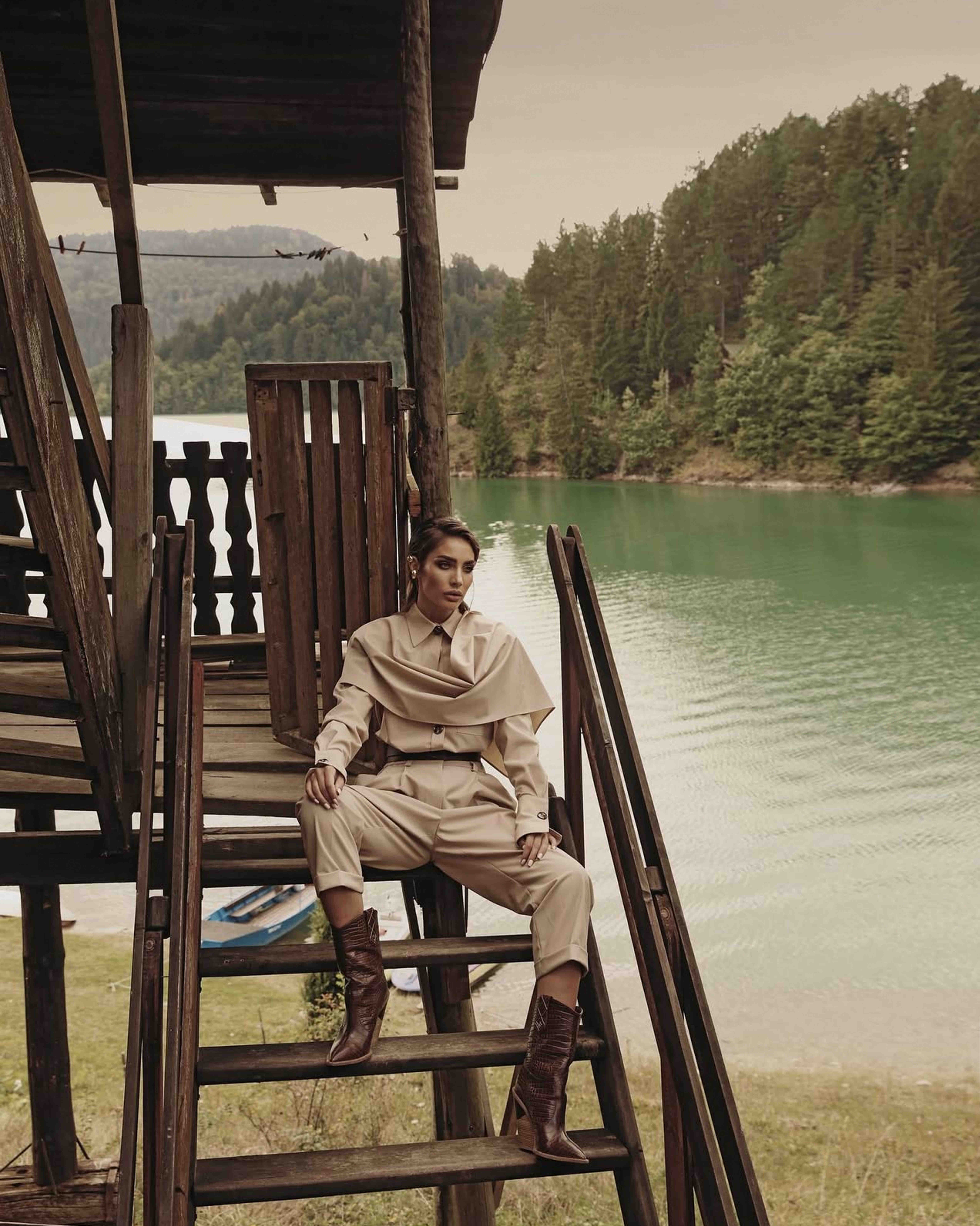 AASHA AUTUMN — image 6