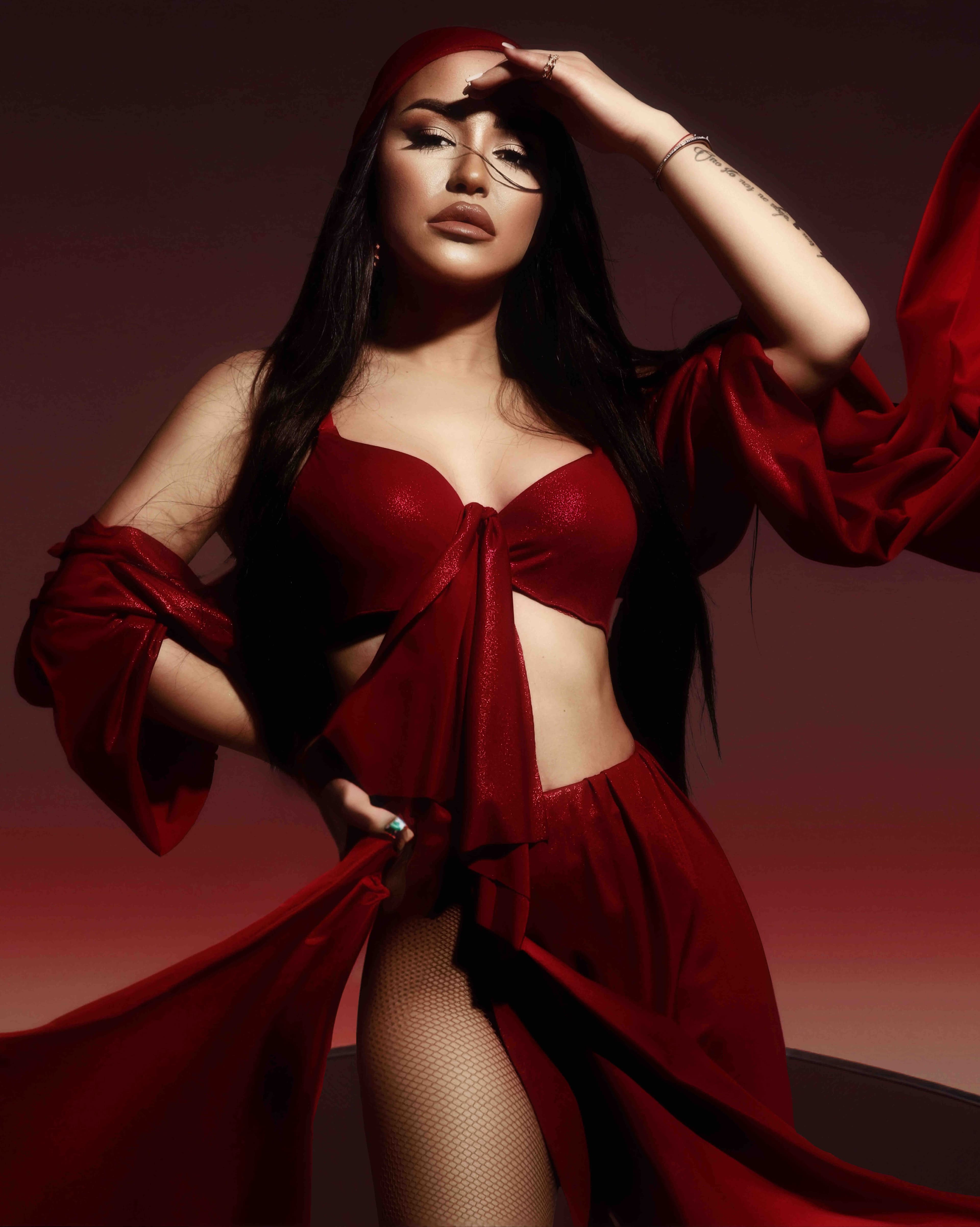 ALEKSANDRA MLADENOVIC — image 2